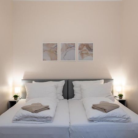 Charming Apartment Near Prater Viena Exterior foto